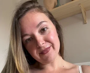 Squishy Big Belly and Huge Fat Arse—Live Adult Chat for Size Lovers 🍑🍒